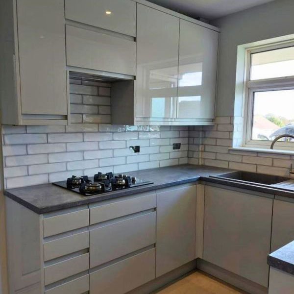 tiled kitchen installation